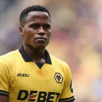 Flu avalia oferta e torcida pede Arias