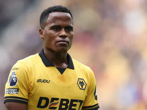 Flu avalia oferta e torcida pede Arias