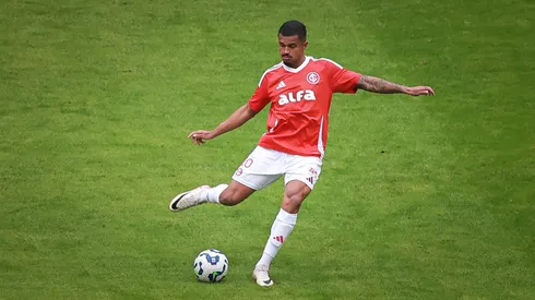 Clayton Sampaio deve deixar o Internacional. Foto: Maxi Franzoi/AGIF
