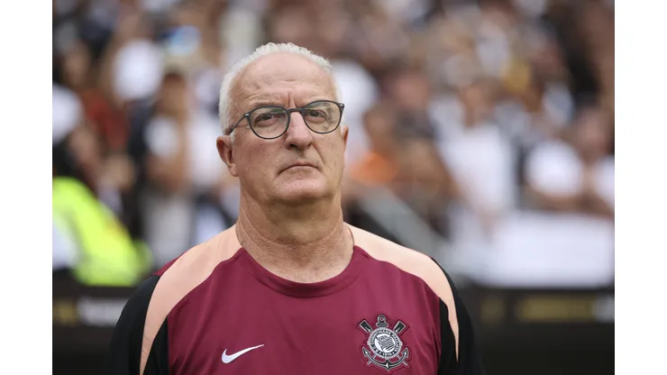 Dorival Junior tecnico do Corinthians durante partida contra o Flamengo no estadio Mane Garrincha pelo campeonato Super Copa Do Rei 2026. Foto: Mateus Bonomi/AGIF