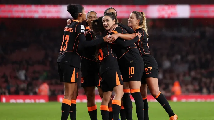 Brabas terão uma sequência difícil nas primeiras rodadas do Brasileirão Feminino - Foto: Jasper Wax/Getty Images