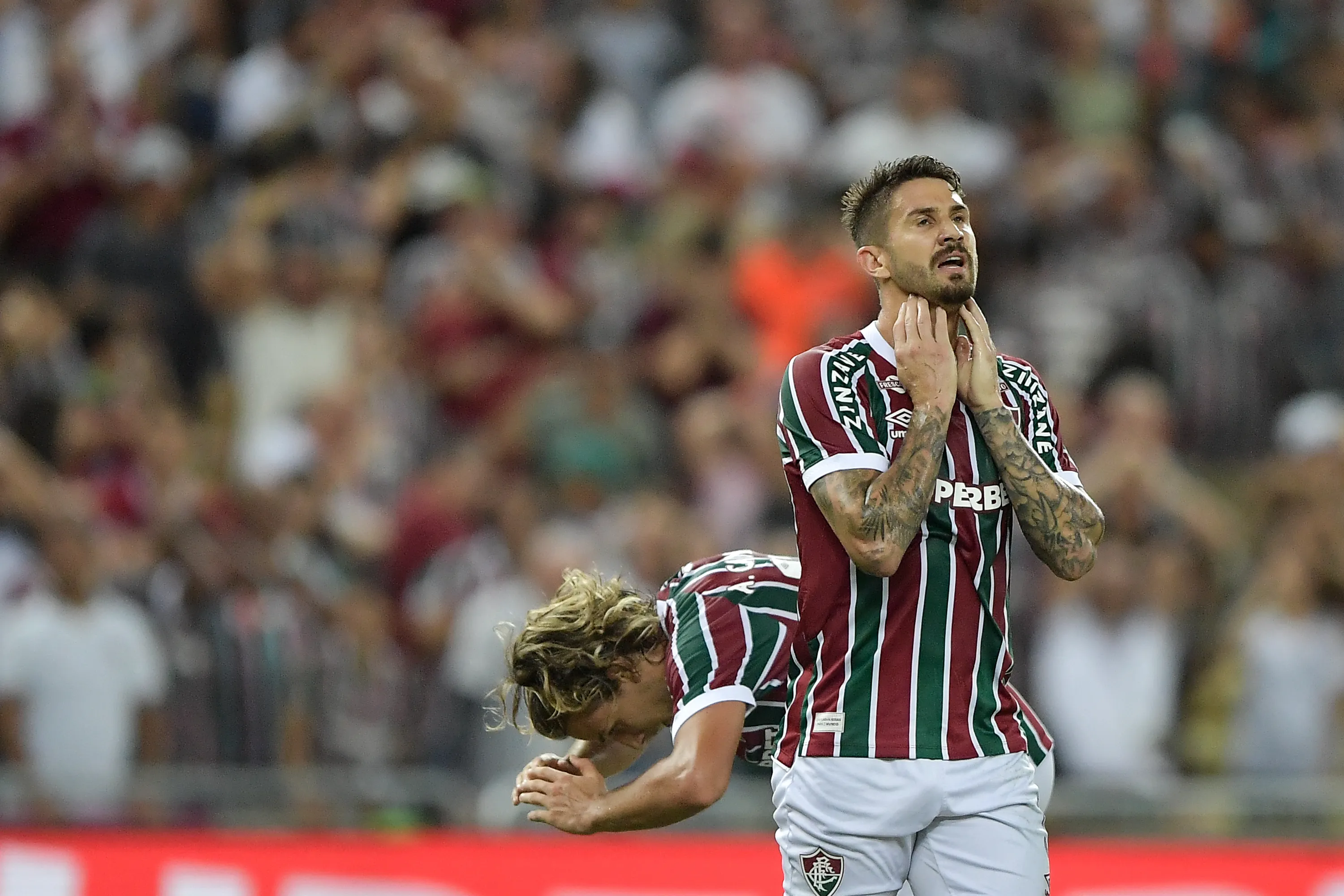 Everaldo jogador do Fluminense durante partida contra o Sport no estadio Maracana pelo campeonato Brasileiro A 2025. Foto: Thiago Ribeiro/AGIF