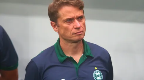  Fernando Seabra tecnico do Coritiba durante partida contra o Athletico-PR no estadio Arena da Baixada pelo campeonato Paraense 2026. Foto: Gabriel Machado/AGIF
