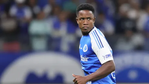 Sinisterra não estará em Cruzeiro x Coritiba
