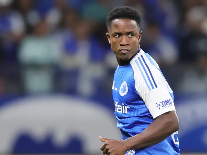 Sem estrear em 2026, Sinisterra não é relacionado contra o Coritiba