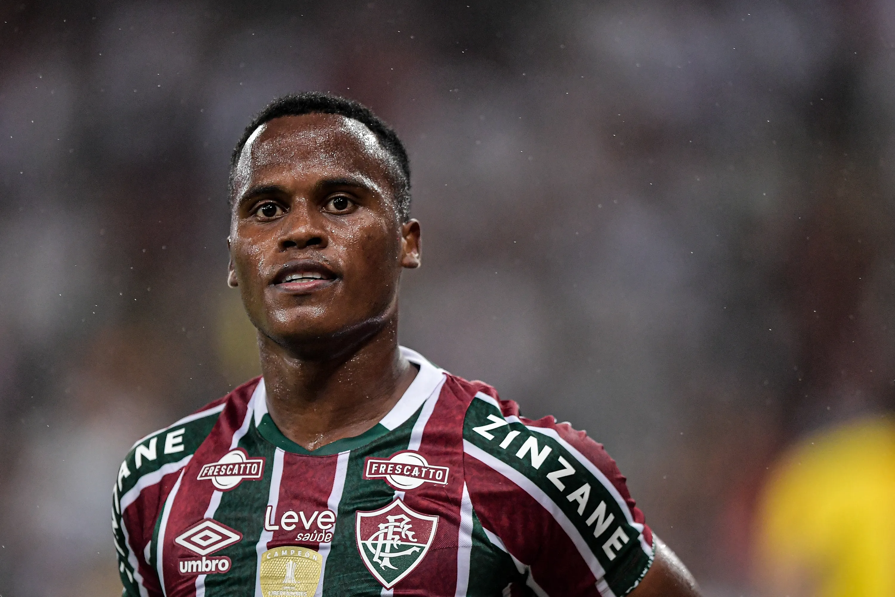 RJ – RIO DE JANEIRO – 03/10/2024 – BRASILEIRO A 2024, FLUMINENSE X CRUZEIRO – Arias jogador do Fluminense comemora seu gol durante partida contra o Cruzeiro no estadio Maracana pelo campeonato Brasileiro A 2024. Foto: Thiago Ribeiro/AGIF