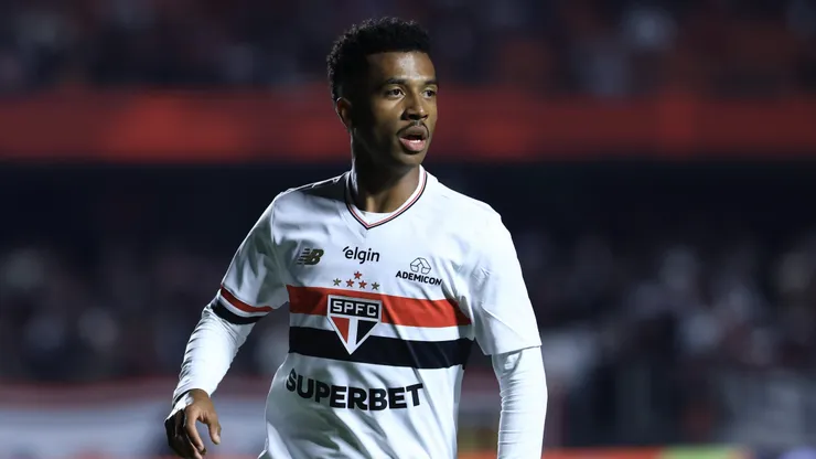 Marcos Antônio dificilmente sairá do São Paulo.