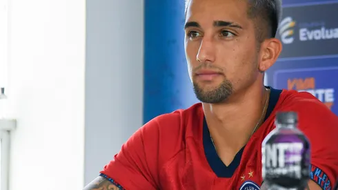   Kike Oliveira jogador do Bahia durante em coletiva de imprensa realizada no CT do Bahia, na cidade de Dias Davila, Bahia. Foto: Jhony Pinho/AGIF
