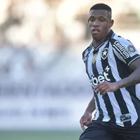 Danilo, volante do Botafogo, está na mira do Zenit