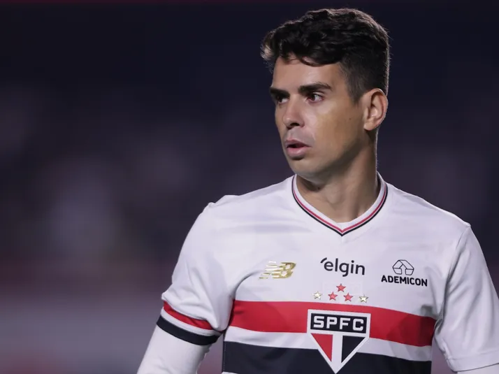 Rescisão de Oscar trava no São Paulo