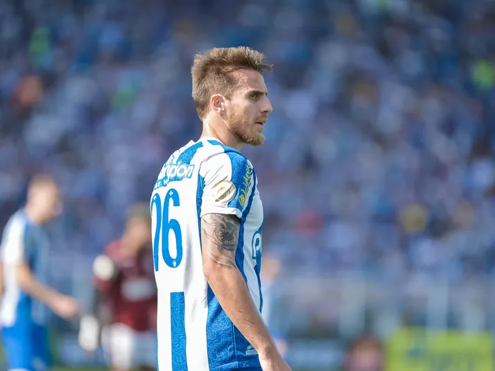 Bressan, ex-Grêmio, fecha com o CRB