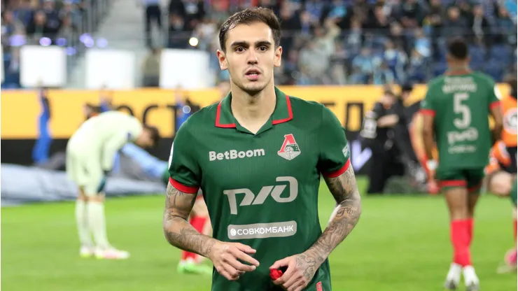 Lucas Fasson durante partida pelo Lokomotiv, da Rússia. Foto: IMAGO / ZUMA Press Wire
