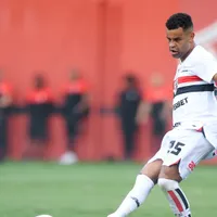 Santos tem interesse em Alisson, do São Paulo