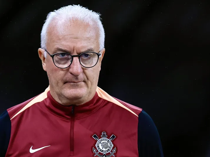 Dorival fala sobre saída de Cacá e ritmo de Memphis