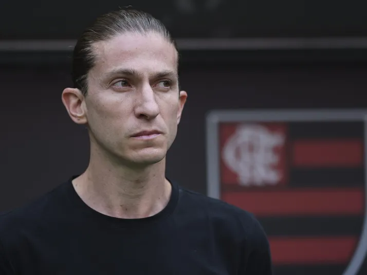 Filipe Luís deve poupar titulares em Flamengo x Sampaio Corrêa