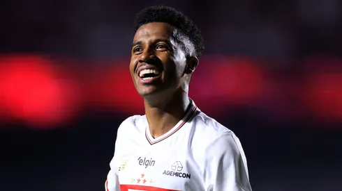 Marcos Antônio pode ter preferência de compra no Flamengo após acordo com o São Paulo.