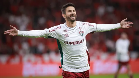 Everaldo deixou o Fluminense para atuar no Bahia