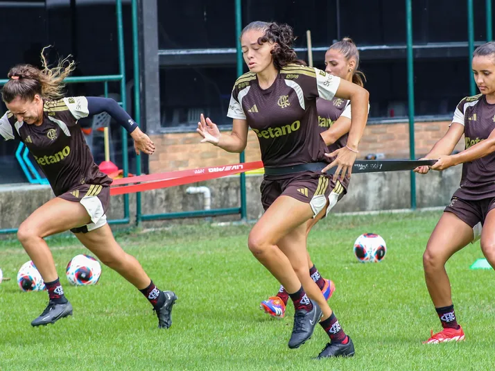 Treinos intensos marcam semana do Flamengo