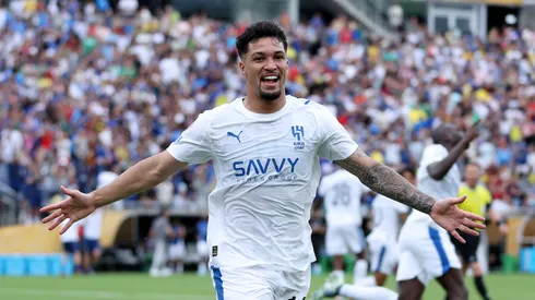 Torcida do São Paulo criou um movimento na web por Marcos Leonardo. 
