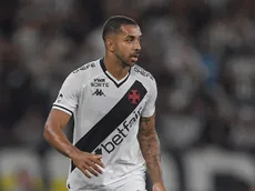 Paulo Henrique atrai clubes estrangeiros e Vasco avalia cenário