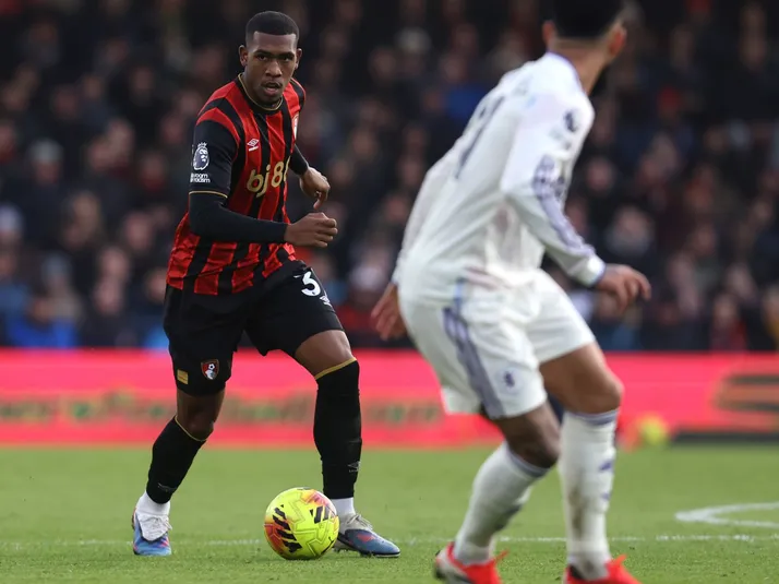 Ex-Vasco, Rayan empolga torcedores na Europa