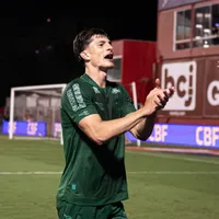 Tiago Cóser fala sobre disputa na defesa do Coritiba