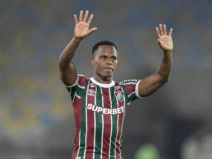 Fluminense impôs cláusula que impediu volta de Jhon Arias