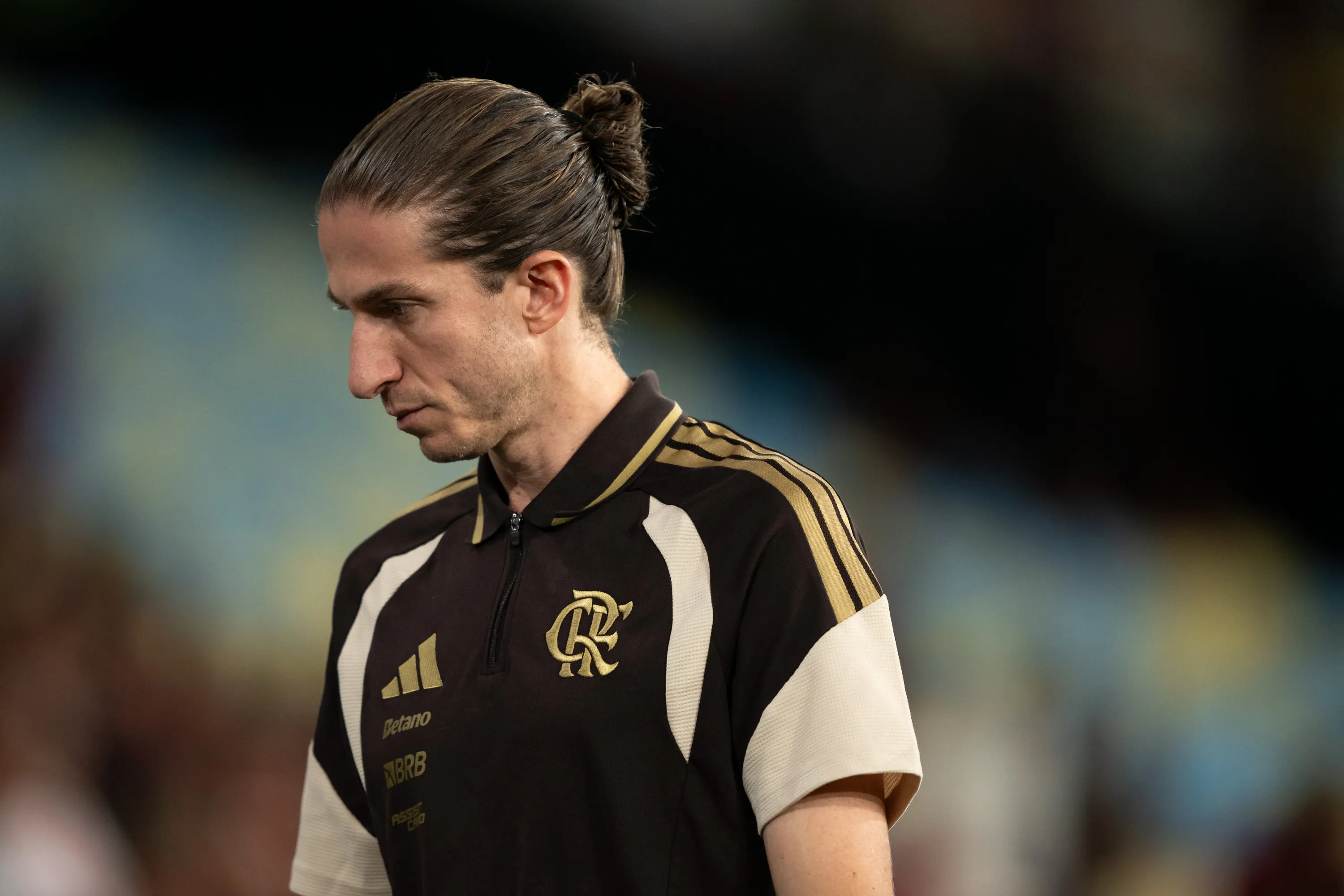 RJ – RIO DE JANEIRO – 07/02/2026 – CARIOCA 2026, FLAMENGO X SAMPAIO CORREA – Filipe Luis tecnico do Flamengo durante partida contra o Sampaio Correa no estadio Maracana pelo campeonato Carioca 2026. Foto: Jorge Rodrigues/AGIF