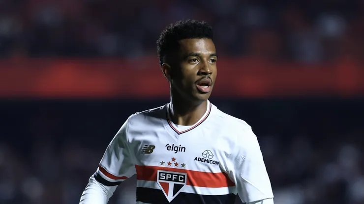 Marcos Antônio jogador do São Paulo durante partida contra o Athletico-PR no estádio Morumbi pelo campeonato Copa Do Brasil 2025. Foto: Marcello Zambrana/AGIF