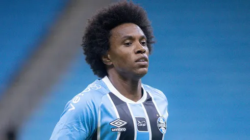 Willian em campo pelo Grêmio

