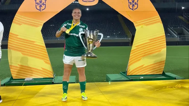 Nova atacante do Palmeiras avalia atuação da equipe na final da Supercopa Feminina - Foto: Redes Sociais/Glaucia