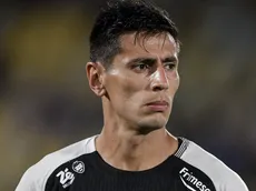 Osmar Stábile confirma negociações avançadas pela volta de Angileri ao Corinthians