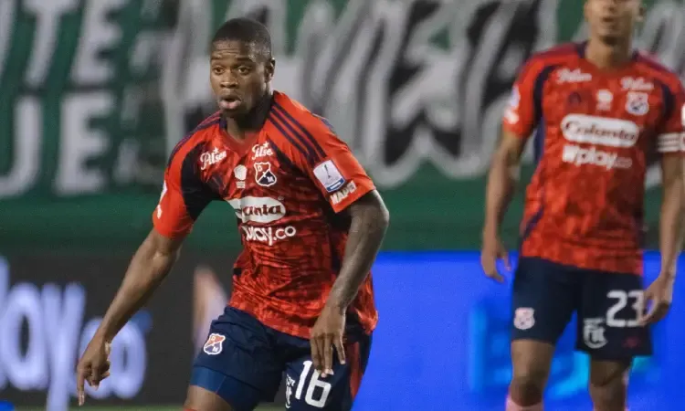 Halam Lobo em ação pelo  Independiente Medellín