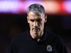 Vojvoda demora nas substituições em vitória do Santos