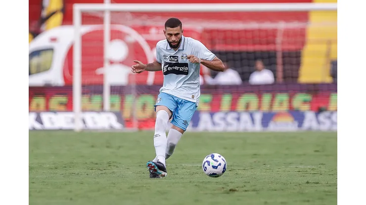 Wagner Leonardo jogador do Gremio durante partida contra o Sport no estadio Ilha do Retiro pelo campeonato Brasileiro A 2025. Foto: Rafael Vieira/AGIF