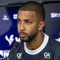 Remo reduz elenco e rescinde com o lateral Jorge