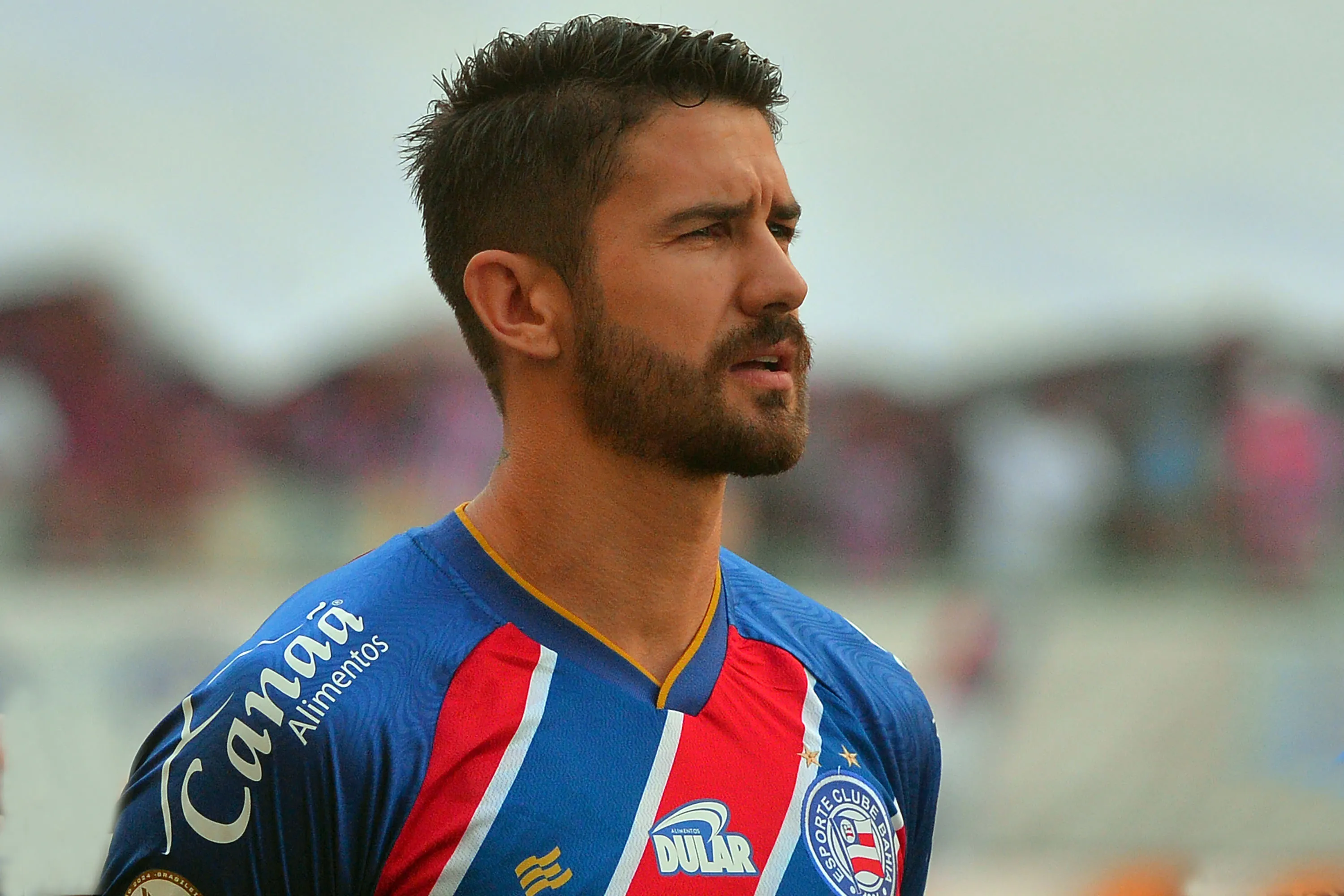 Everaldo, jogador do Bahia durante partida contra o Corinthians no estadio Fonte Nova pelo campeonato Brasileiro A 2024. Foto: Walmir Cirne/AGIF
