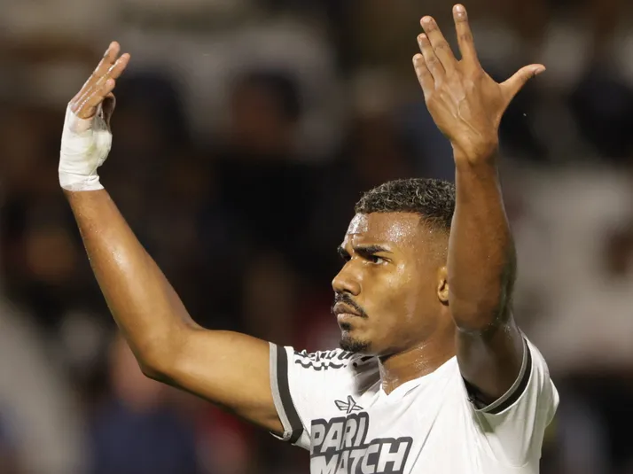 Cuiabano e Spinelli tem situações atualizadas no Vasco por Diniz