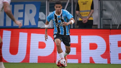 José Enamorado, atacante do Grêmio
