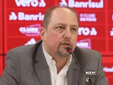 Internacional prepara proposta para fechar contratação de Matheus Bahia