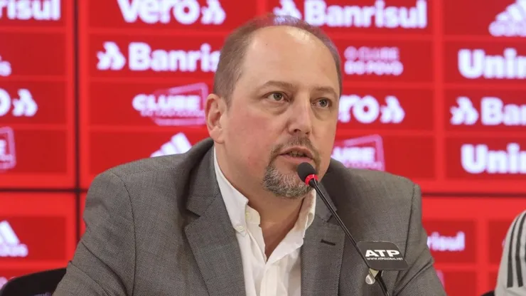 Barcellos, presidente do Internacional, em entrevista coletiva (Imagem: 2019Ricardo Duarte / Inter/Divulgação)