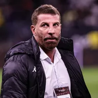 Vasco busca volante experiente por empréstimo, revela jornalista