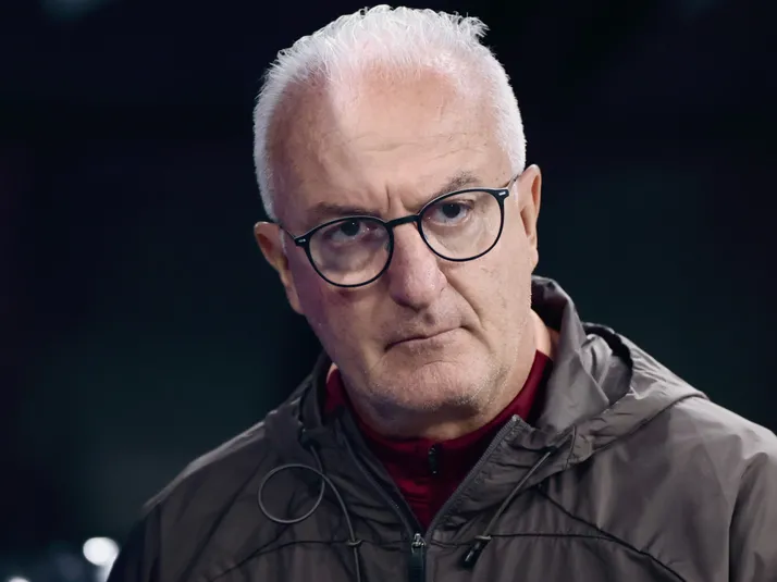 Após Angileri e Labyad, Dorival pede mais contratações ao Corinthians