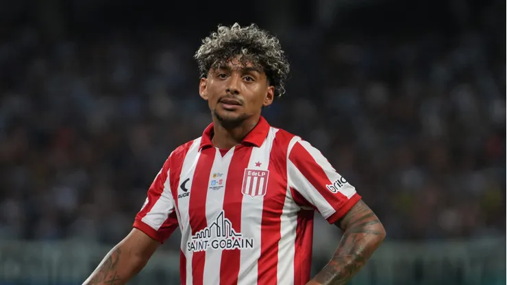 Botafogo insiste por Cristian Medina.