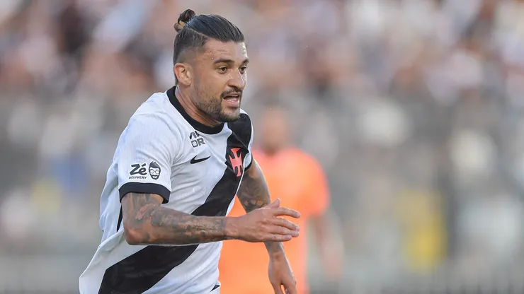 Victor Luís foi oferecido ao Internacional