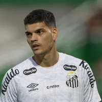 Gabriel Brazão cita Vojvoda e revela drama pessoal no Santos