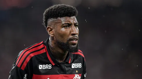 Emerson Royal jogador do Flamengo durante partida contra o Fluminense no estadio Maracana pelo campeonato Carioca 2026. 
