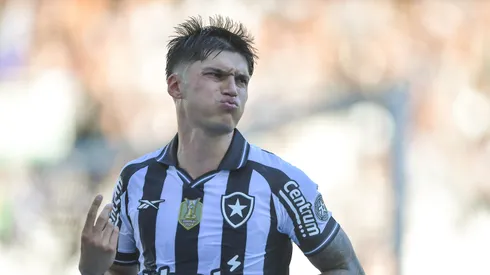 Joaquín Correa voltou a treinar no Botafogo. 
