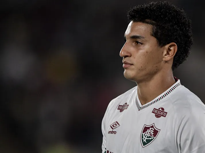 Fluminense ainda pretende negociar o lateral Fuentes