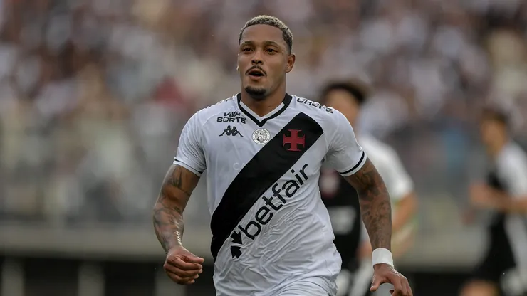 David vai permanecer no Vasco